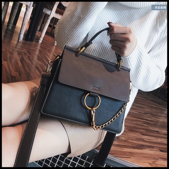 Handbags - 🆕🆕🆕 NEW ELLA O Ring Chain Buckle Crossbody